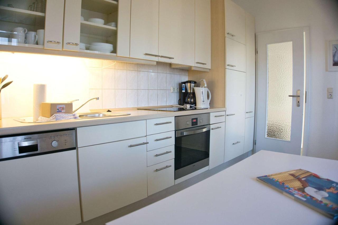 Balkon, Gratis Nutzung Vom Ahoi Erlebnisbad Und Sauna In Sellin - Residenz Strandeck Fewo01 Goehren  Exterior foto